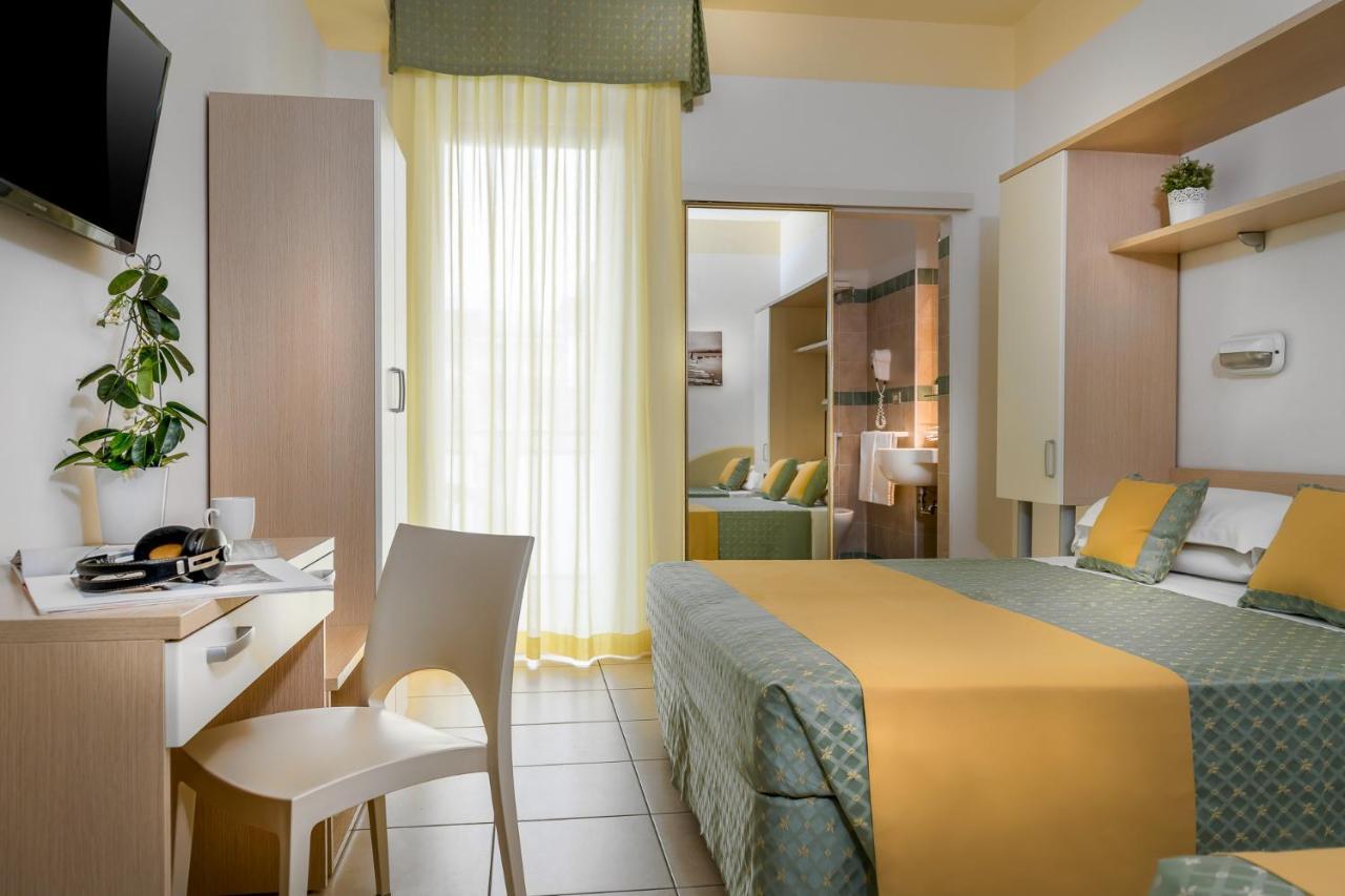 Hotel Principe Cattolica Esterno foto