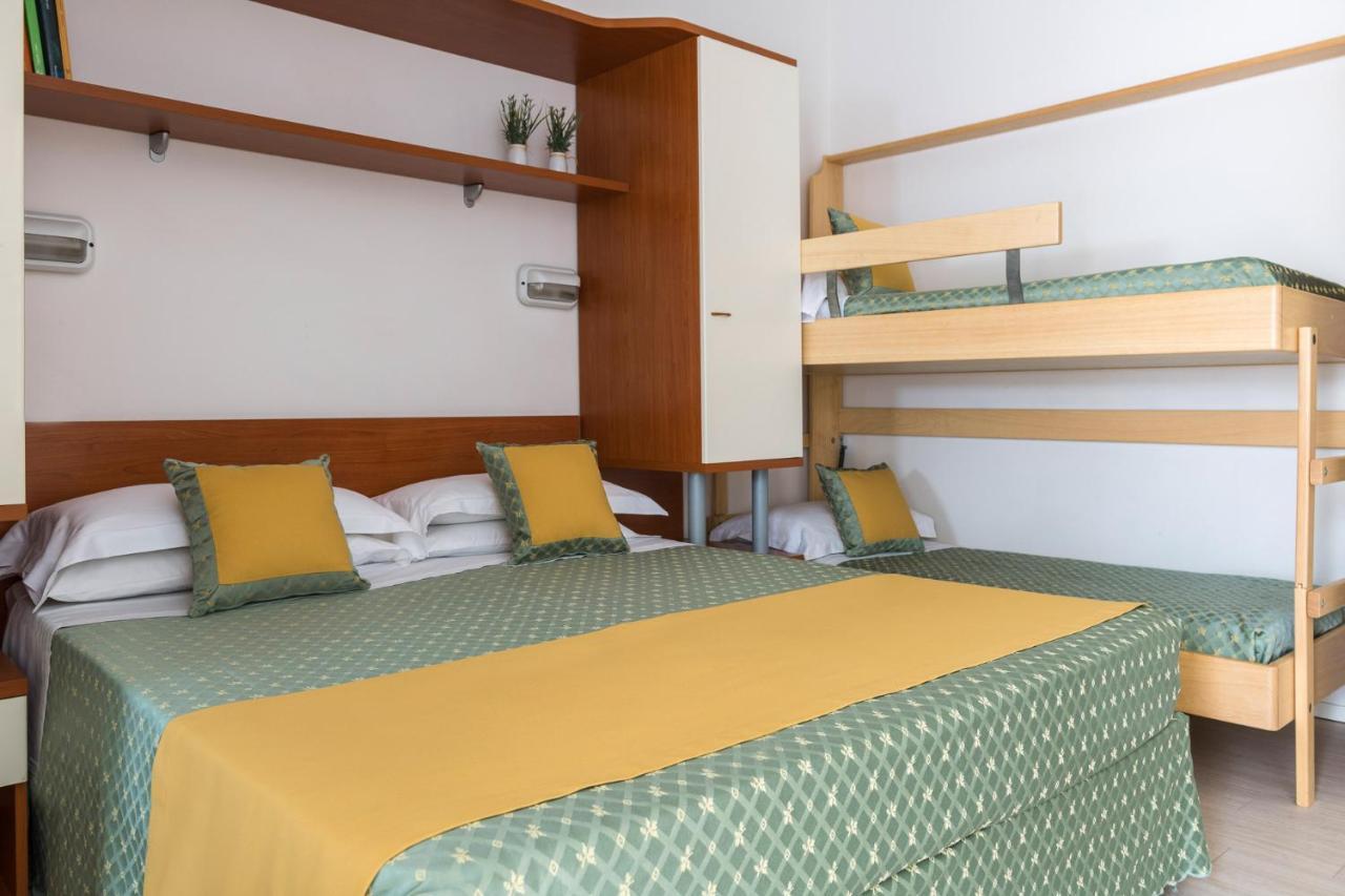 Hotel Principe Cattolica Esterno foto
