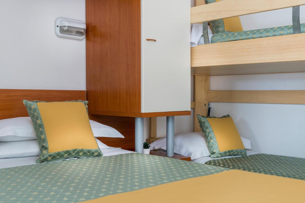 Hotel Principe Cattolica Esterno foto