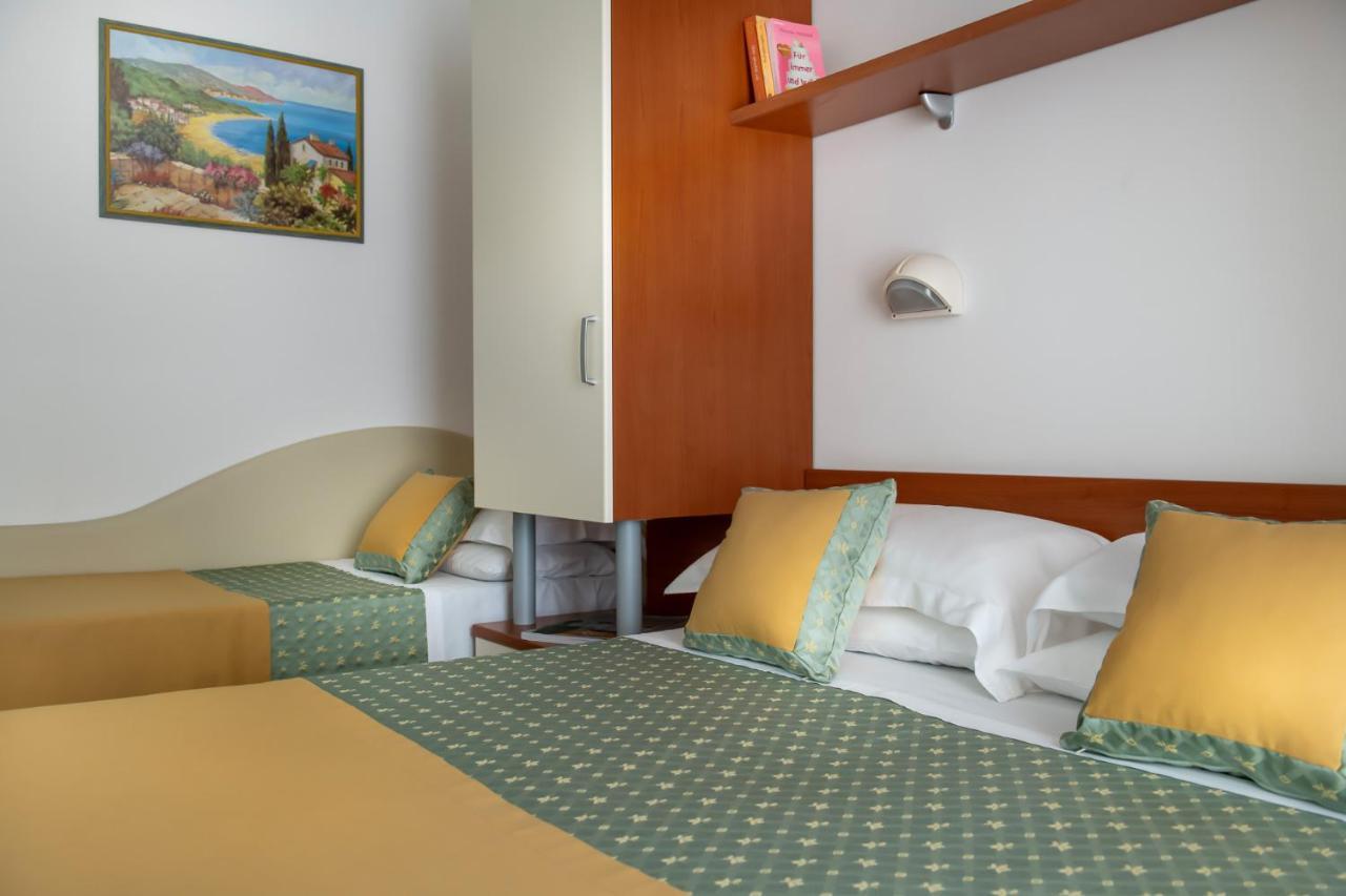 Hotel Principe Cattolica Esterno foto