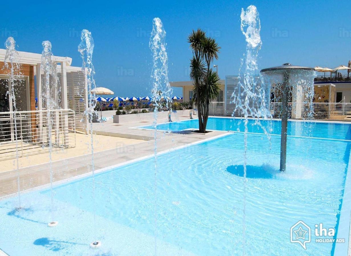 Hotel Principe Cattolica Esterno foto